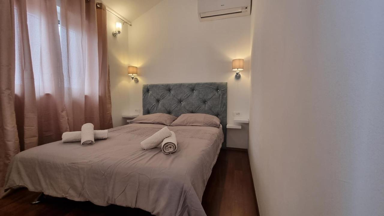 Holiday Home Gabi Rogoznica  Exterior photo